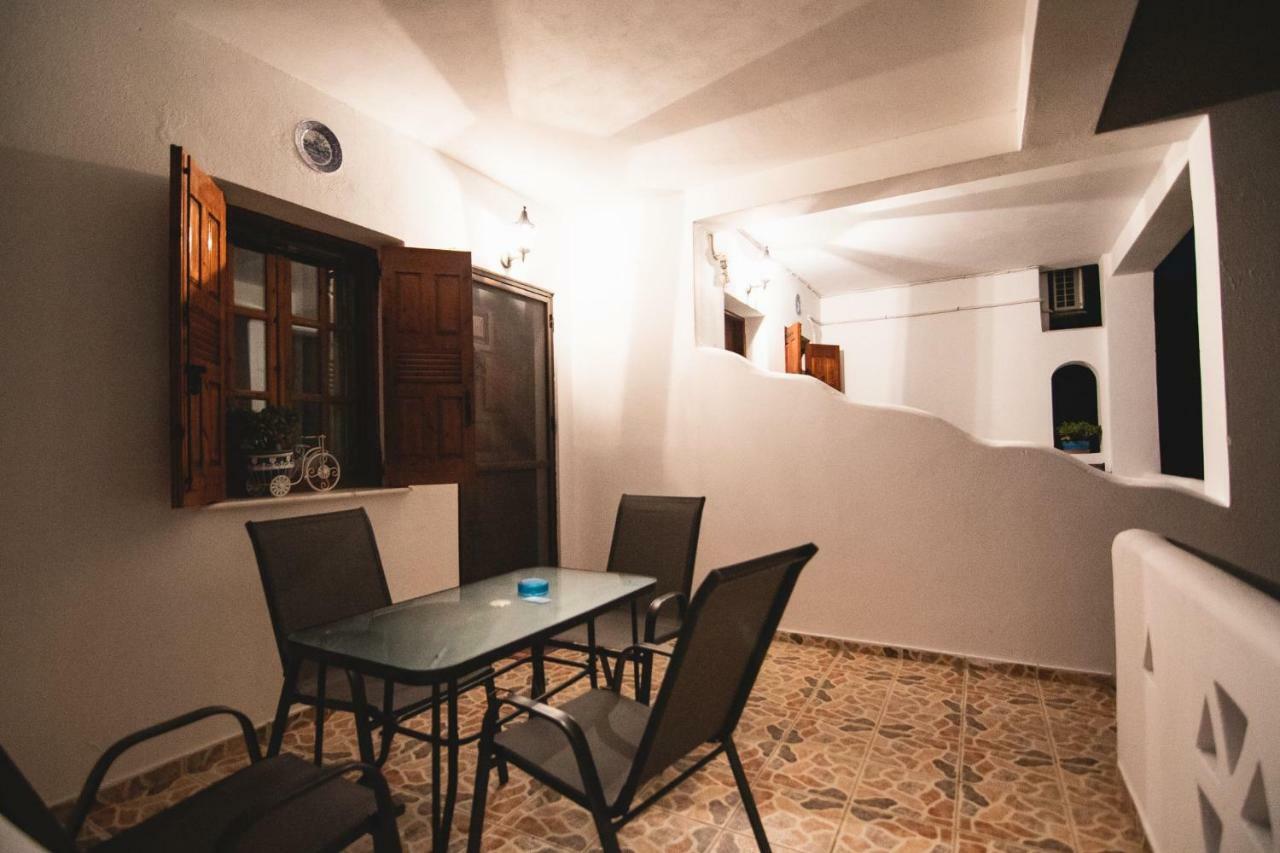 Athena'S Houses Skyros Zewnętrze zdjęcie